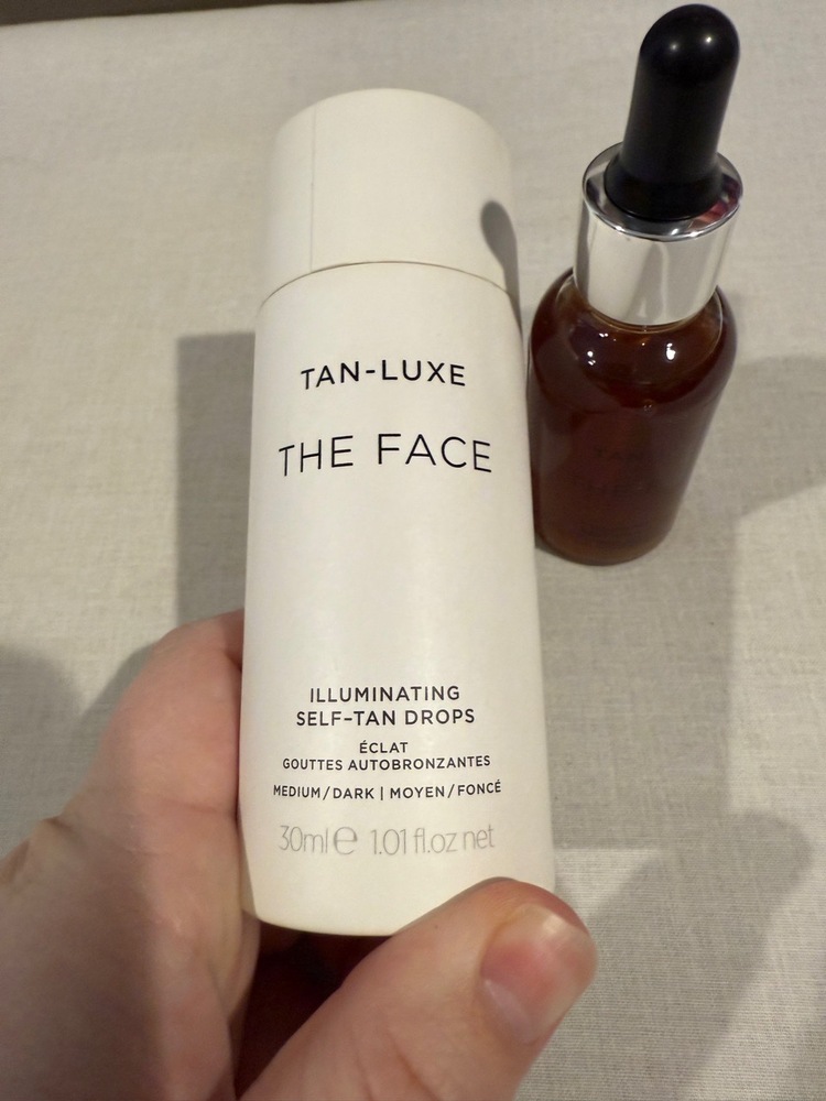 Tan-Luxe The Face Illuminating‎ Self-Tanning Drops in Med/Dark